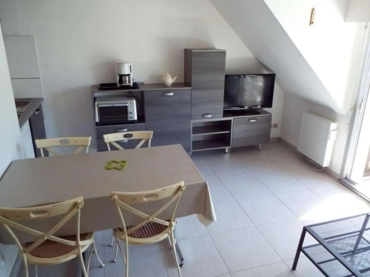 Duplex Refait A Neuf A Carnac - 3 Chambres, Balcon Sud, Parking, 300M De La Plage - Fr-1-477-145 Apartamento
